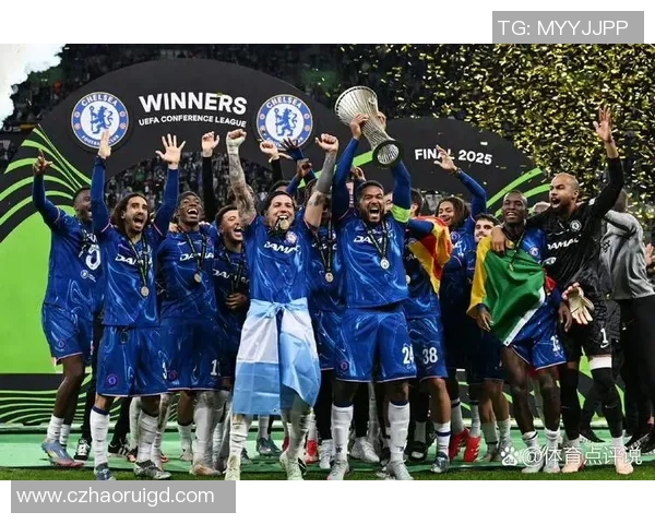 欧联杯曼联大胜热刺四球狂潮补时进球点燃全场激情解析